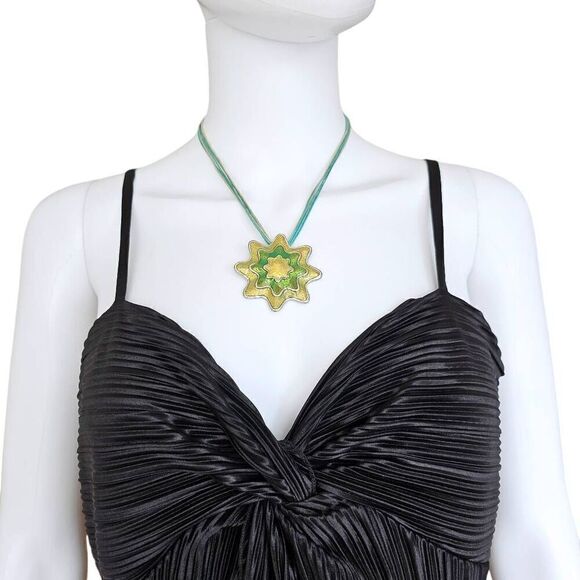 vintage star statement necklace - Picture 4 of 5